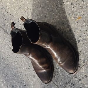 Thursday Chelsea Boots, 7.5, dark brown